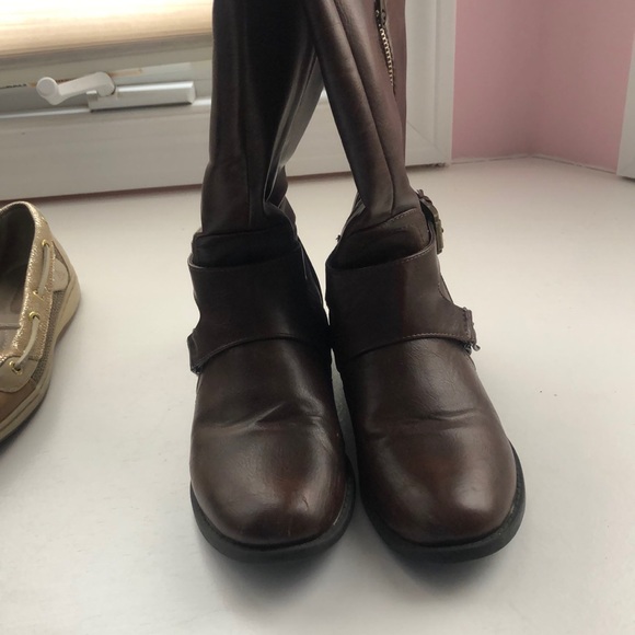 Guess Riding Boots - Picture 3 of 3